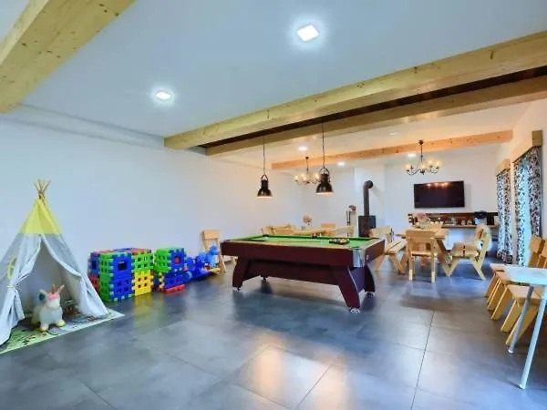 Gorska Pasja בית נופש *